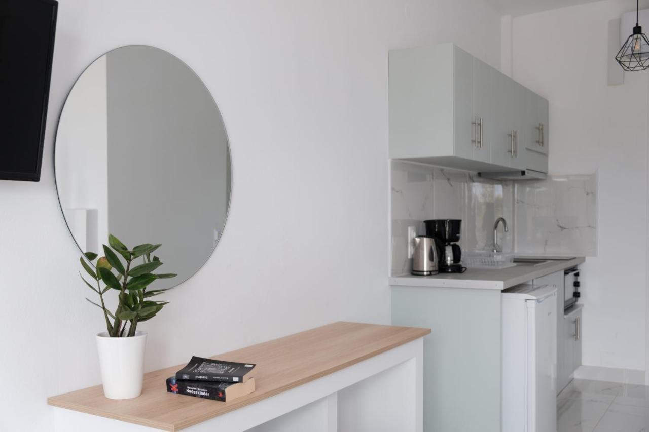 Diamond Arillas Luxury Apartments Екстер'єр фото