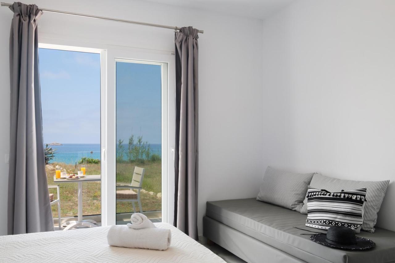 Diamond Arillas Luxury Apartments Екстер'єр фото