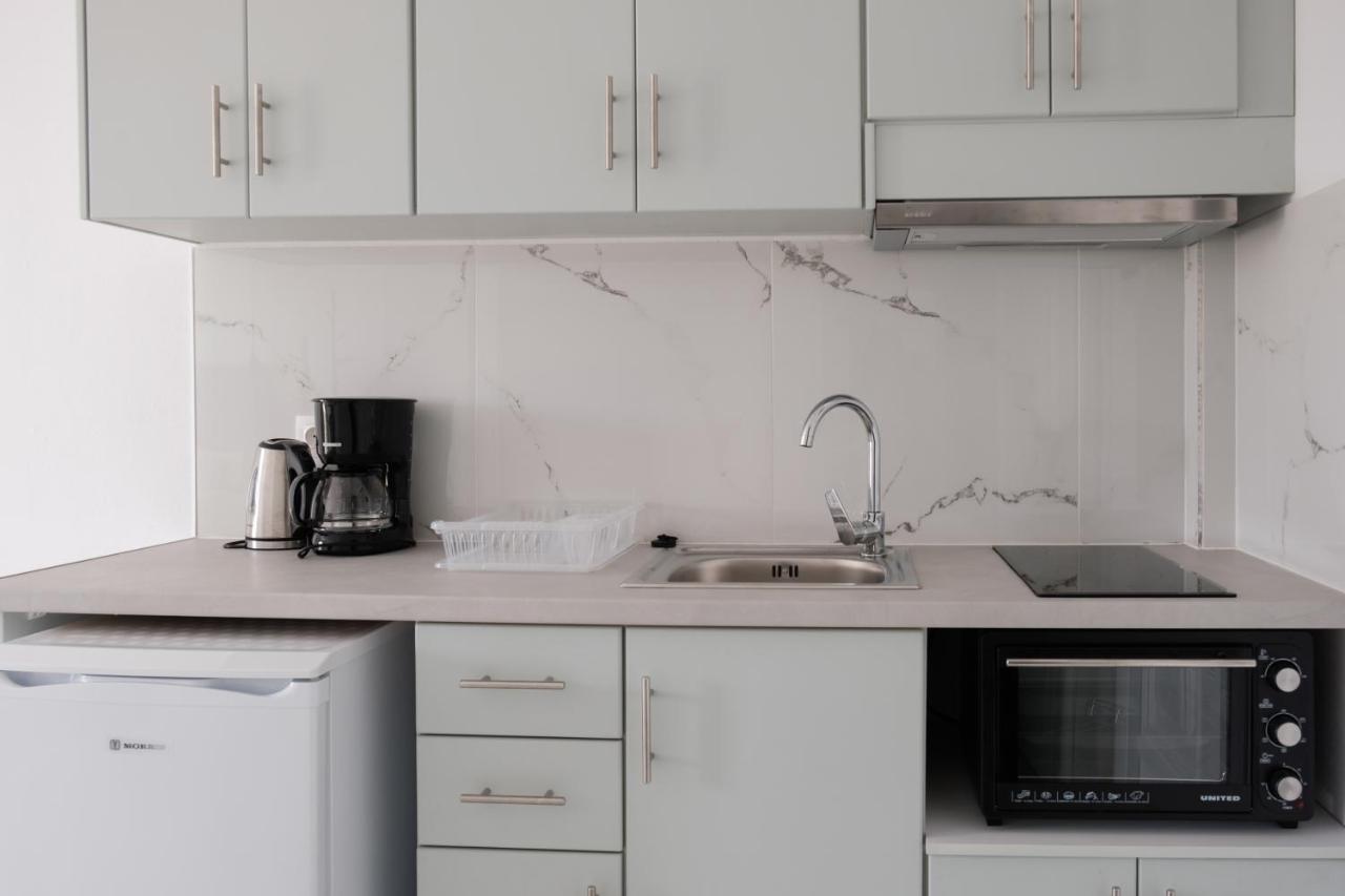 Diamond Arillas Luxury Apartments Екстер'єр фото