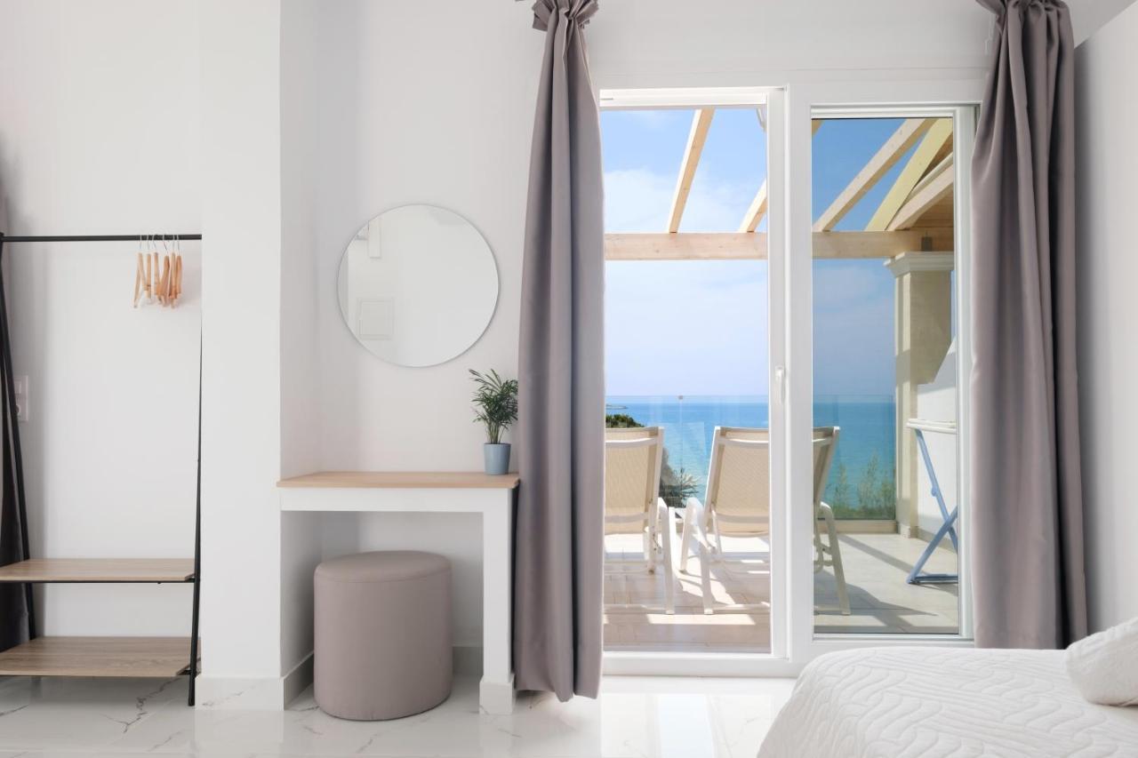 Diamond Arillas Luxury Apartments Екстер'єр фото